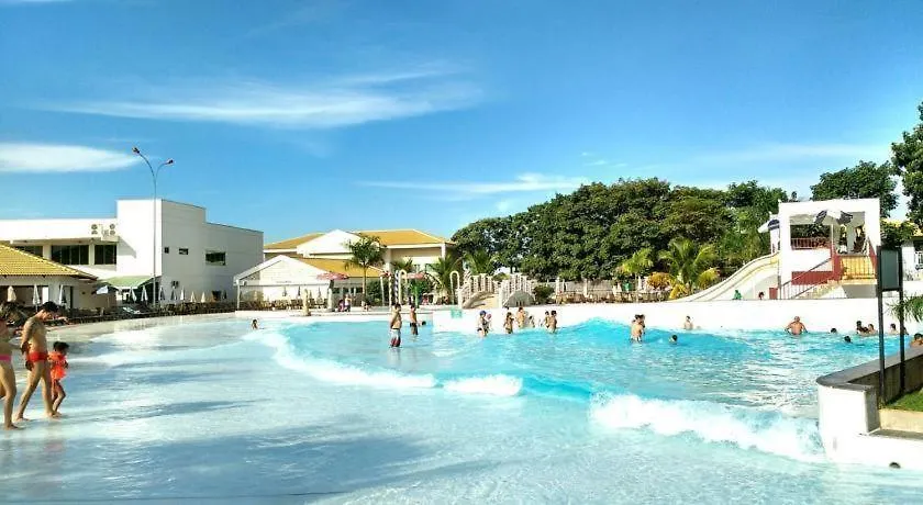 L'Acqua Diroma - O Melhor De Caldas - Com Piscinas De Ondas Caldas Novas Brezilya