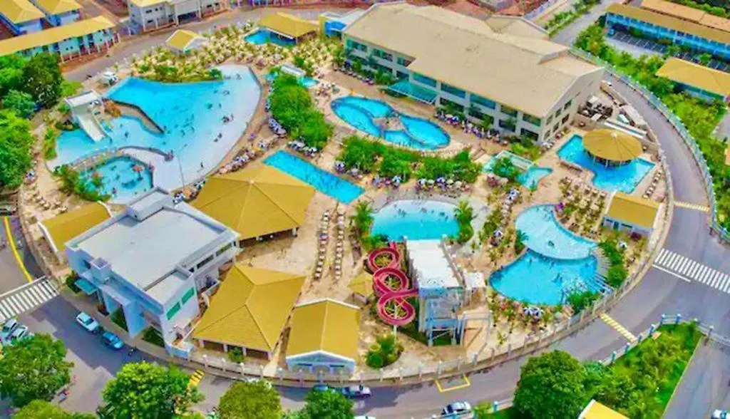 L'Acqua Diroma - O Melhor De Caldas - Com Piscinas De Ondas Caldas Novas 0*,